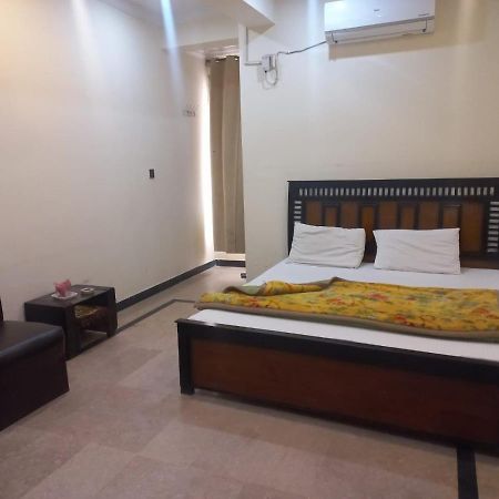 Hotel Tulip Inn Rawalpindi Esterno foto