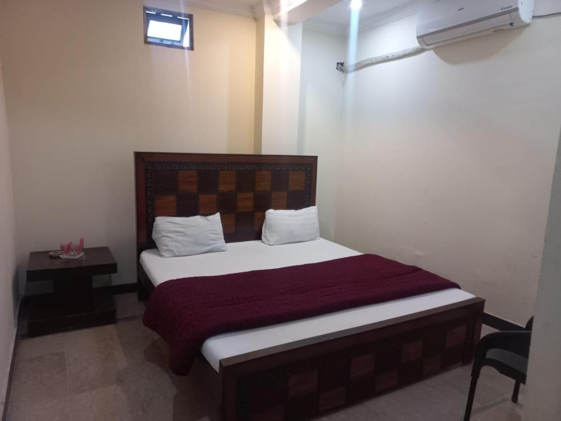 Hotel Tulip Inn Rawalpindi Esterno foto